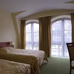 Ozone Aparthotel
