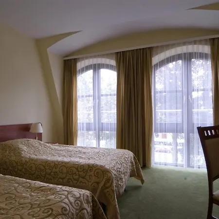 Ozone Apartmanhotel